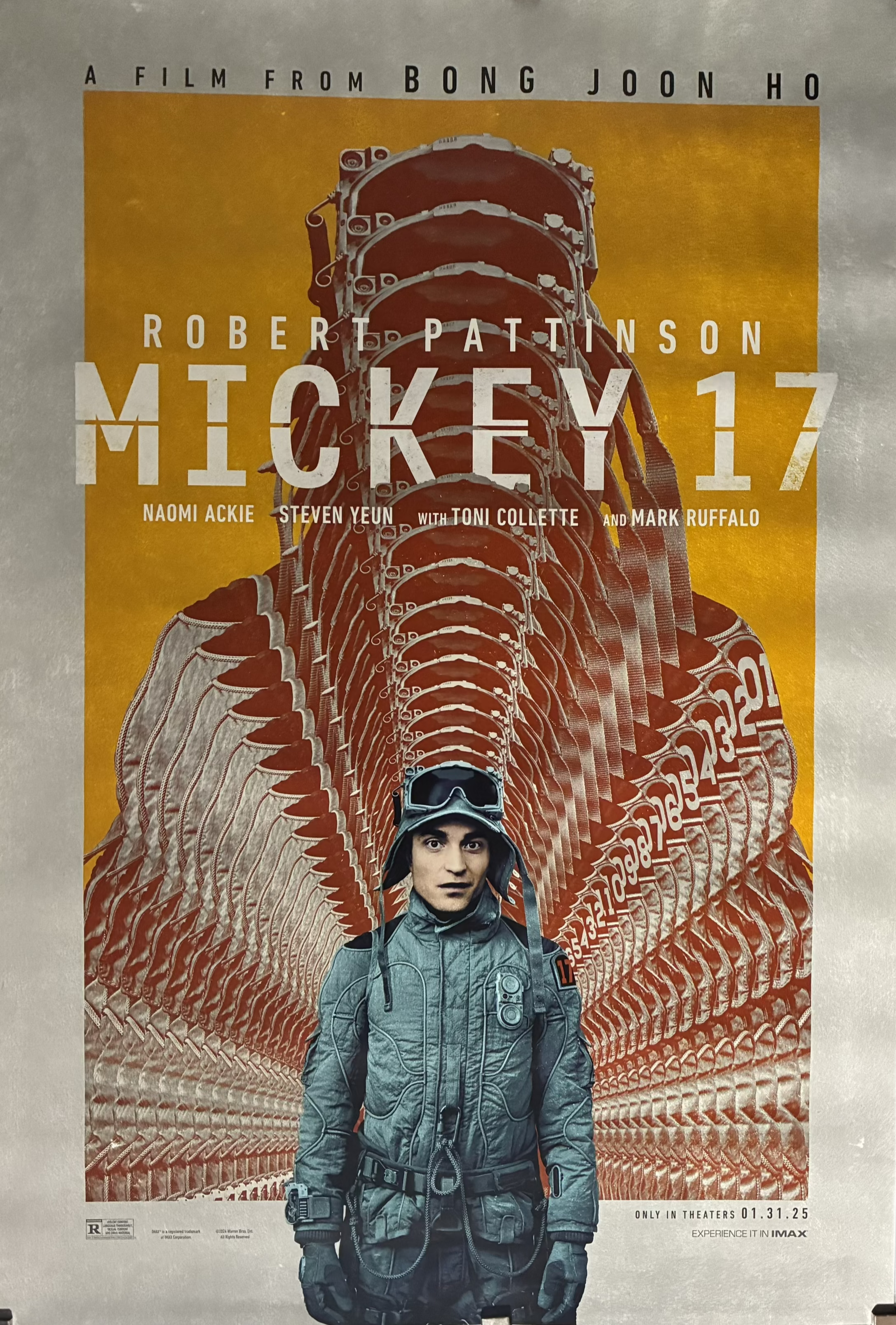 Mickey 17 (2025) Bong Joon Ho Robert Pattinson Toni Collett Steven Yeun 27x41 DS Unfolded